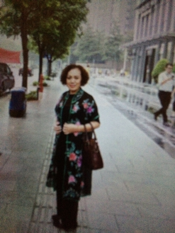 娜娜的第三张照片--佛山相亲服务中心