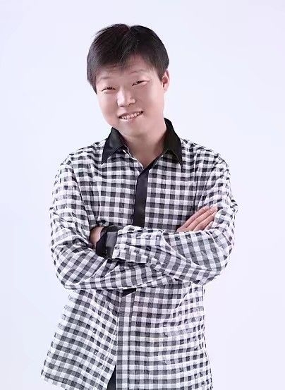 碧海升明月的第一张照片--佛山相亲服务中心