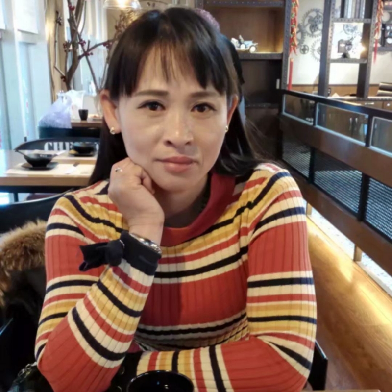 玫瑰花的第一张照片--佛山相亲服务中心