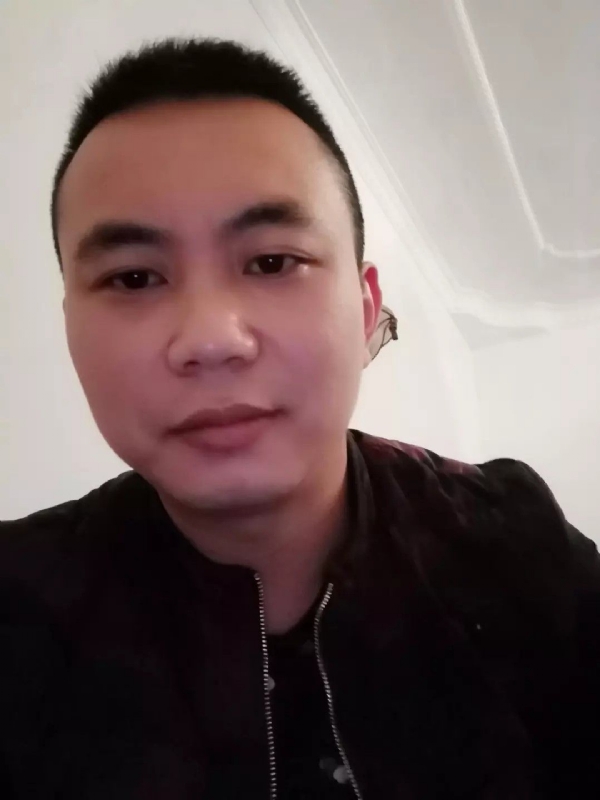 喜闻香气的第一张照片--佛山相亲服务中心