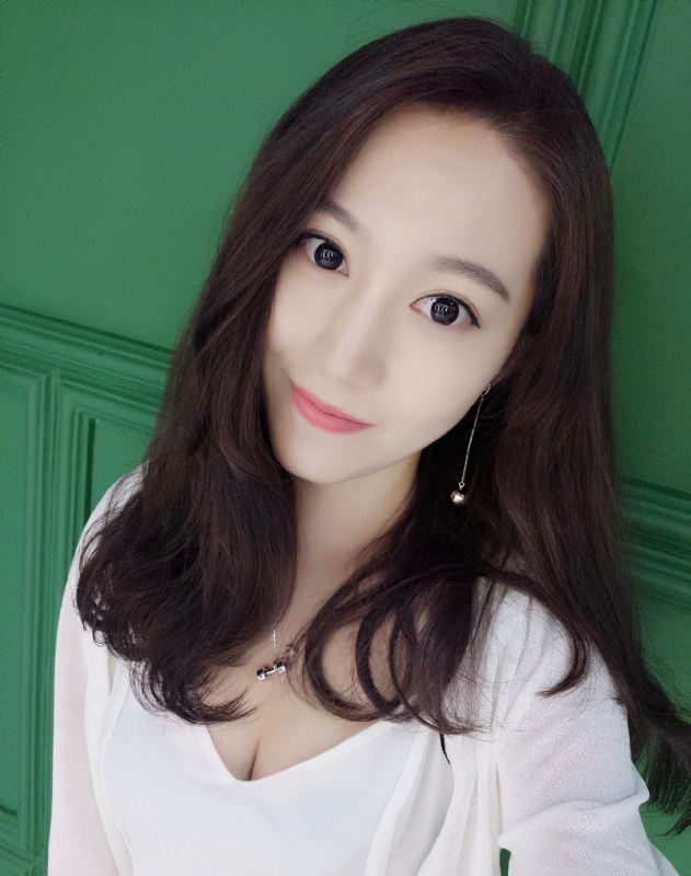 Li的第一张照片--佛山相亲服务中心