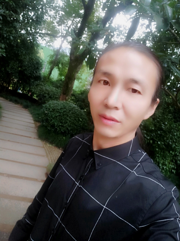 北方的狼的第一张照片--佛山相亲服务中心