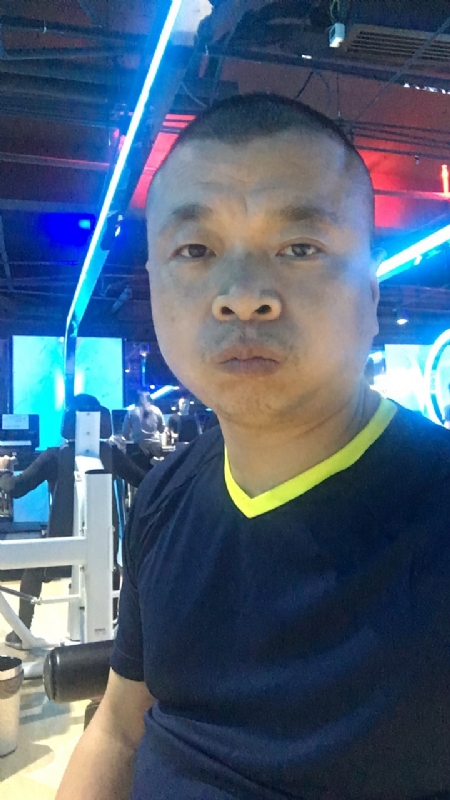 奋斗的第一张照片--佛山相亲服务中心