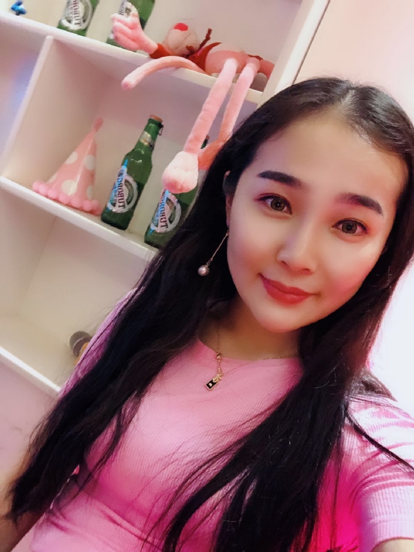 李雨菲的第一张照片--佛山相亲服务中心