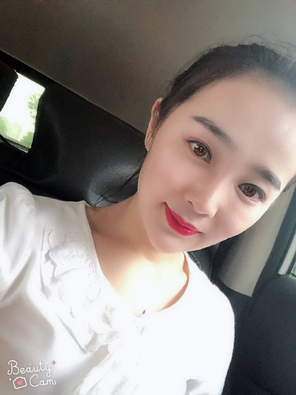 美伊的第一张照片--佛山相亲服务中心