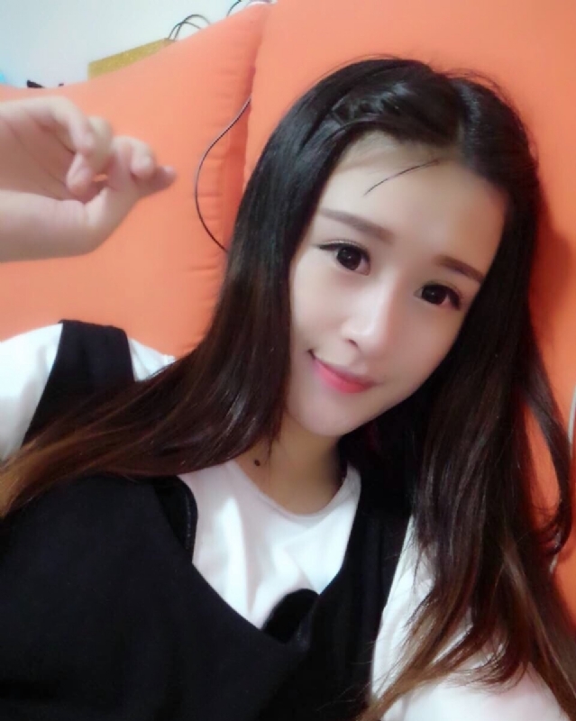 花开的季节的第一张照片--佛山相亲服务中心