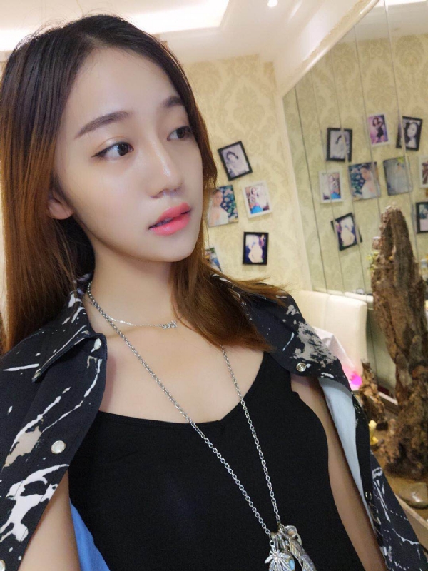 凉兮的第一张照片--佛山相亲服务中心