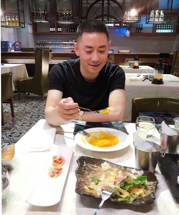 空空如也的第一张照片--佛山相亲服务中心