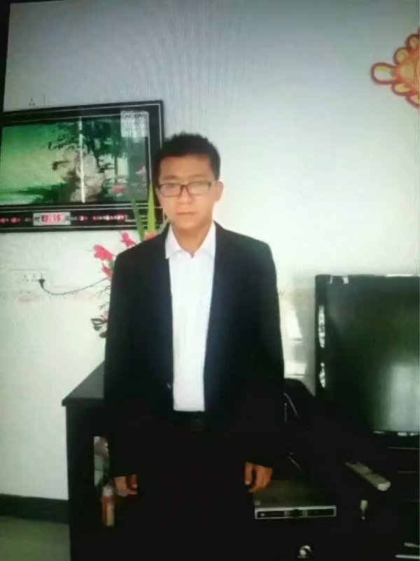 依然疼痛的第一张照片--佛山相亲服务中心