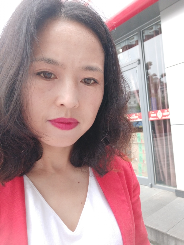 枫叶飘零的第一张照片--佛山相亲服务中心