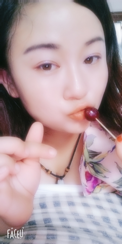 霸气璐妞的第一张照片--佛山相亲服务中心