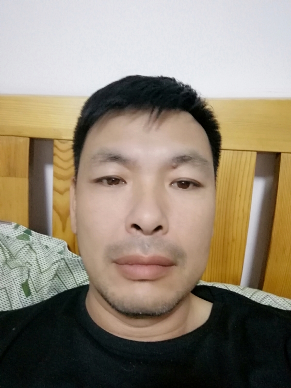 不爱当牛的第一张照片--佛山相亲服务中心