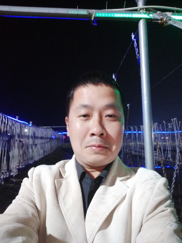 阿峰的第一张照片--佛山相亲服务中心