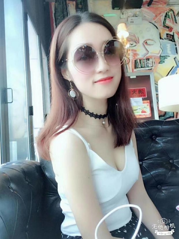 蕓兒的第一张照片--佛山相亲服务中心