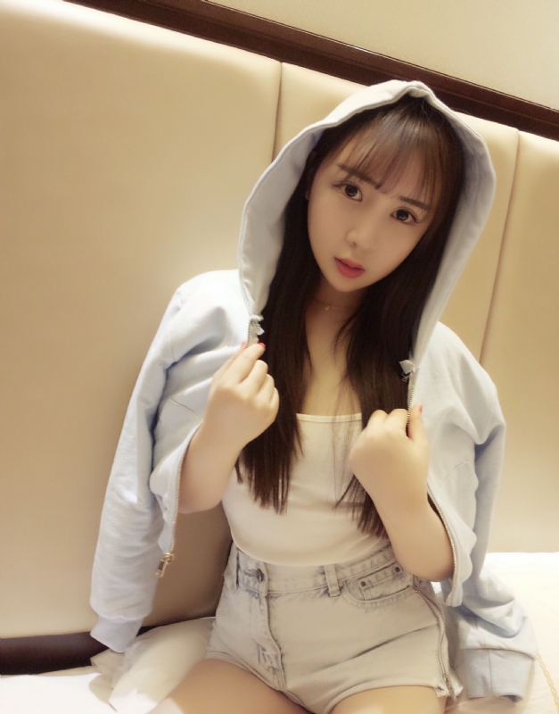 琪琪的第一张照片--佛山相亲服务中心