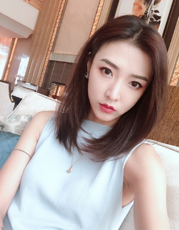 嘉嘉的第一张照片--佛山相亲服务中心