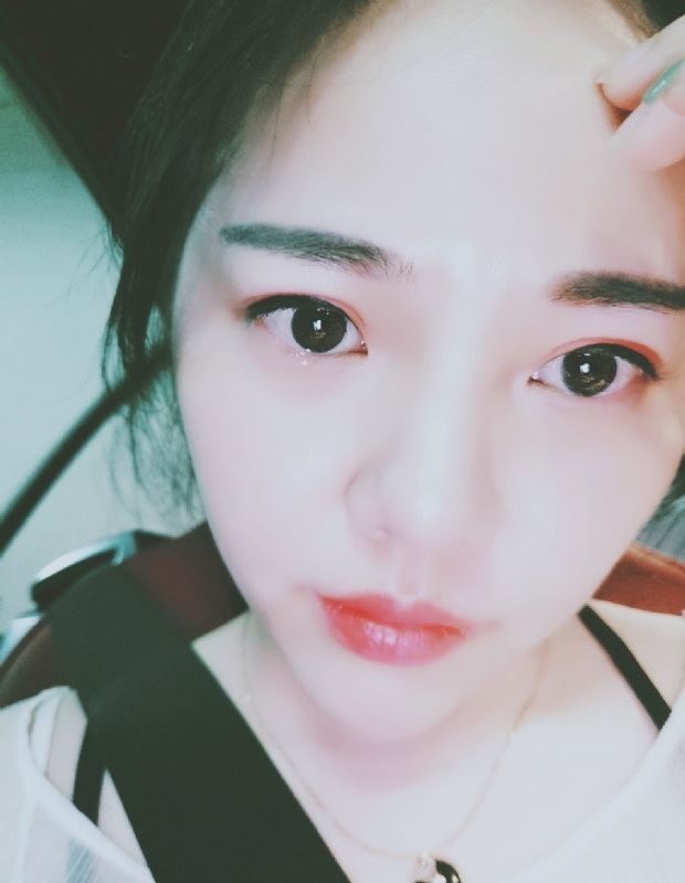 馨馨向荣的第四张照片--佛山相亲服务中心