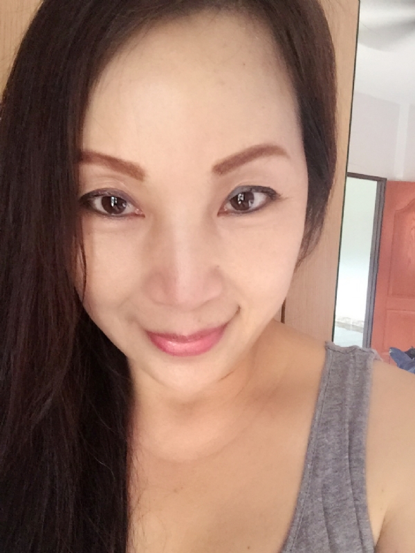 ying的第一张照片--佛山相亲服务中心