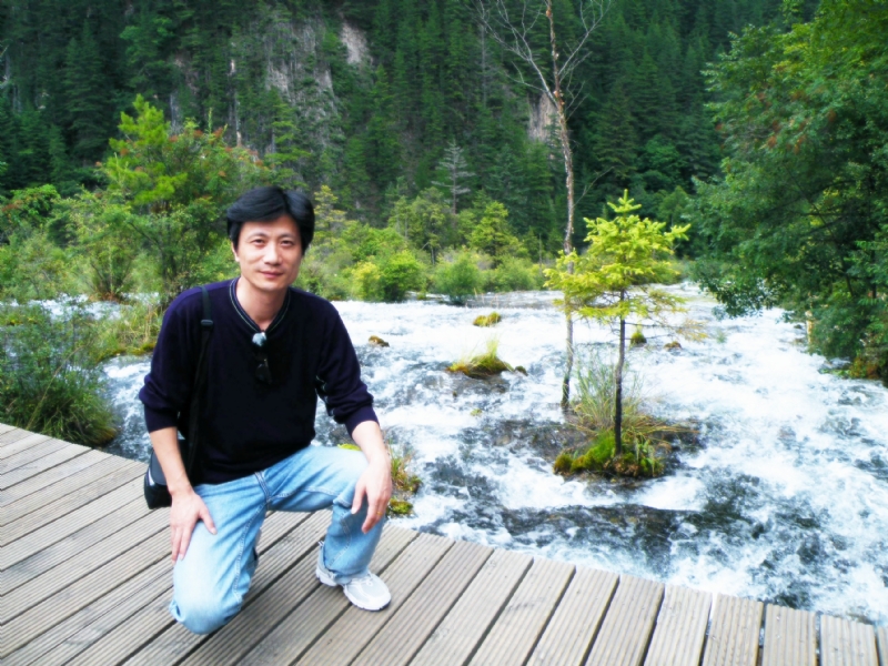 霞飞哥的第一张照片--佛山相亲服务中心