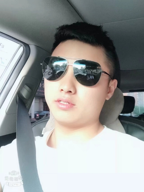 爱吃猫的鱼的第一张照片--佛山相亲服务中心