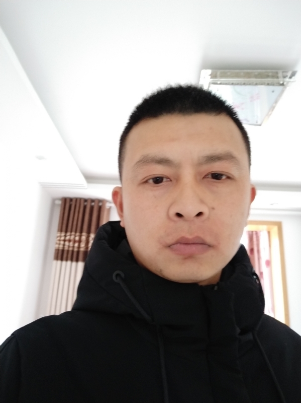 吴伟899的第一张照片--佛山相亲服务中心