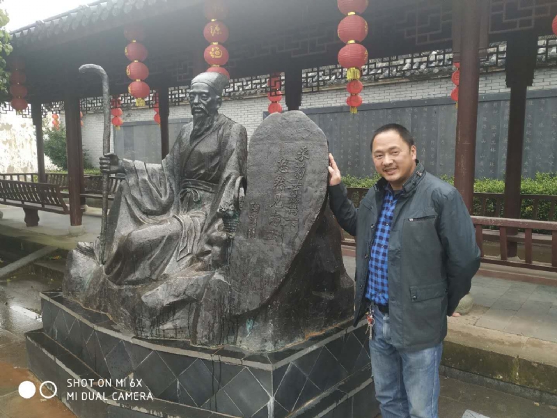 王鑫的第一张照片--佛山相亲服务中心