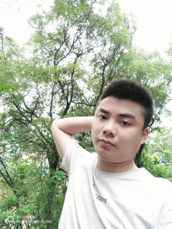 黄帅哥的第一张照片--佛山相亲服务中心