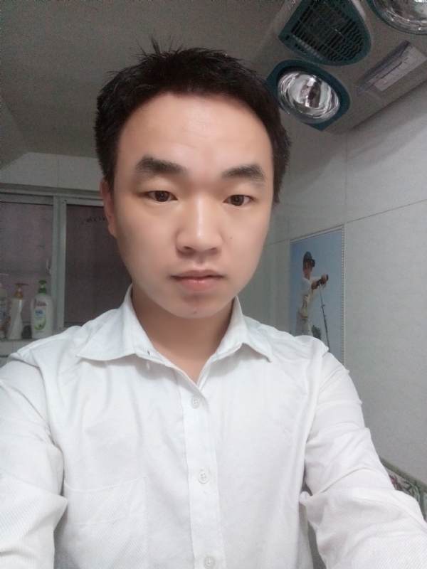 夜凉露沾衣的第二张照片--佛山相亲服务中心