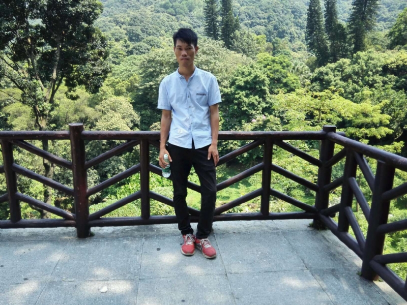 小进的第一张照片--佛山相亲服务中心