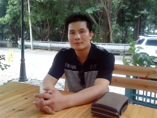 贴身爱人的第一张照片--佛山相亲服务中心