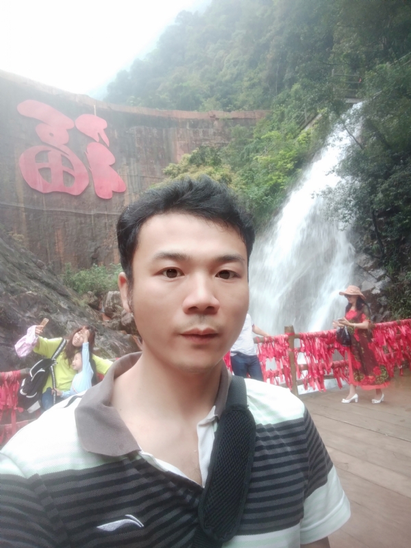 珊珊您是珊无无无妻的第一张照片--佛山相亲服务中心