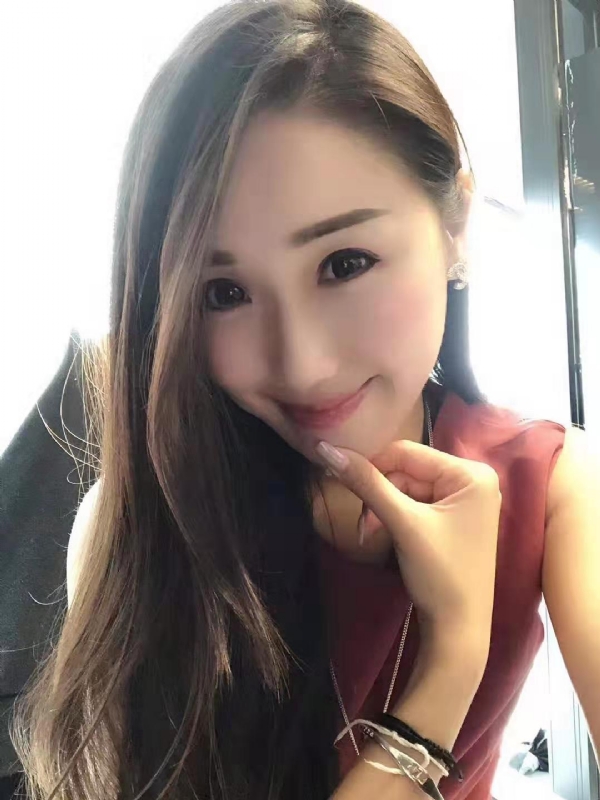 彩蝶的第一张照片--佛山相亲服务中心