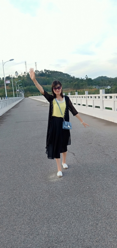 执念的第一张照片--佛山相亲服务中心