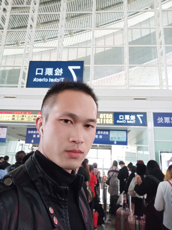 一叶知秋的第一张照片--佛山相亲服务中心