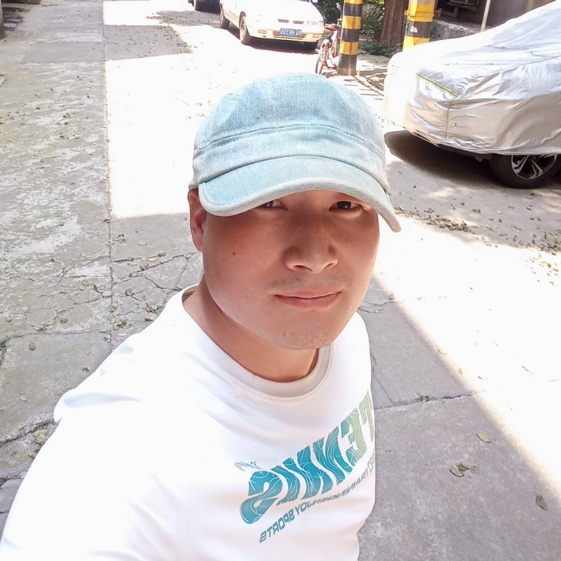 辉光的第一张照片--佛山相亲服务中心