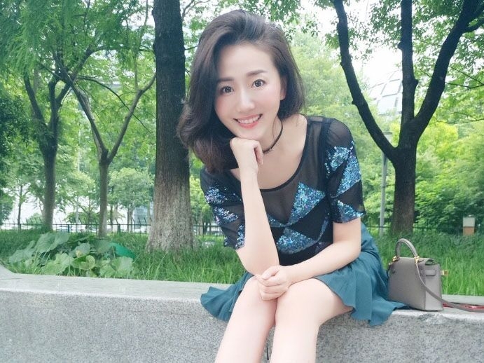 Ella的第一张照片--佛山相亲服务中心