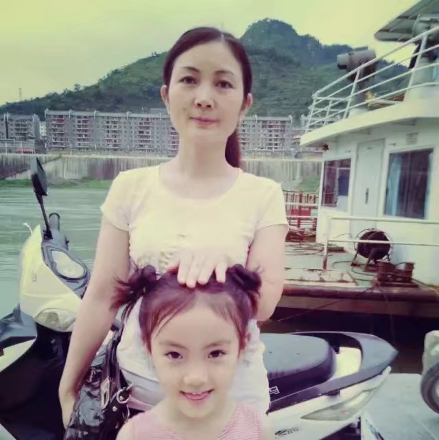 匆匆那年的第一张照片--佛山相亲服务中心