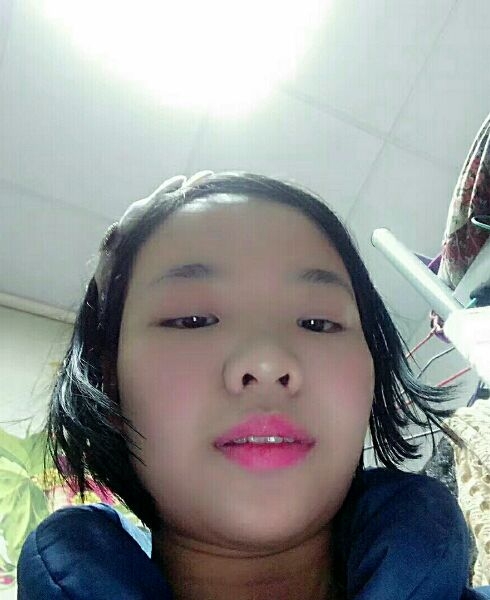 依依的第一张照片--佛山相亲服务中心