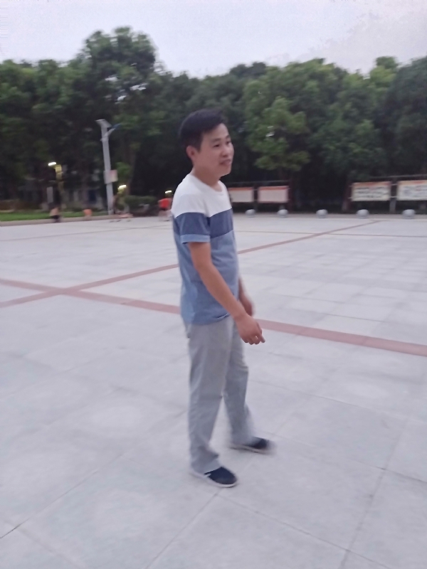 一笑的第一张照片--佛山相亲服务中心