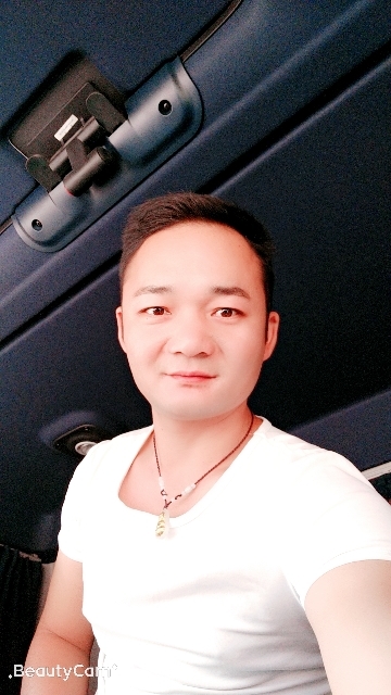 平凡的第一张照片--佛山相亲服务中心