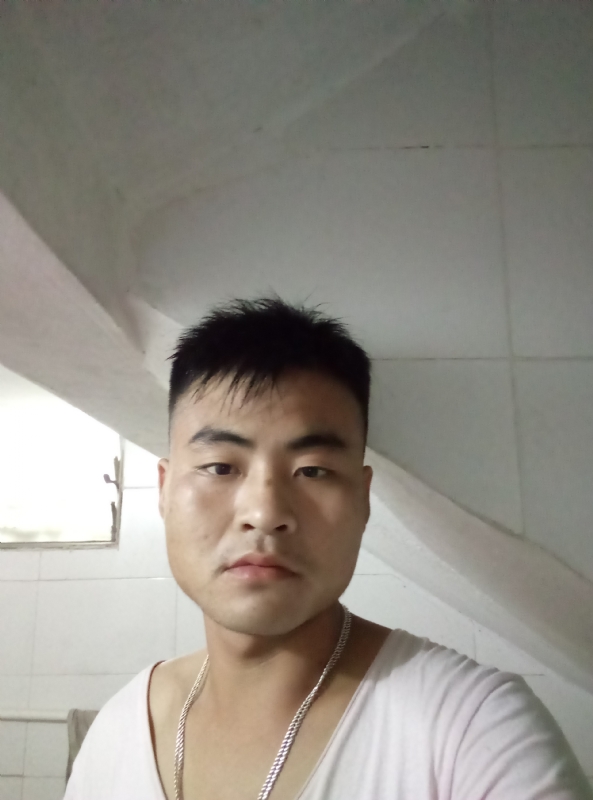 落叶知秋的第一张照片--佛山相亲服务中心