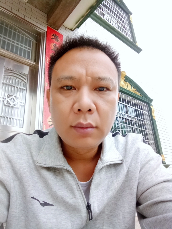 随缘的第一张照片--佛山相亲服务中心