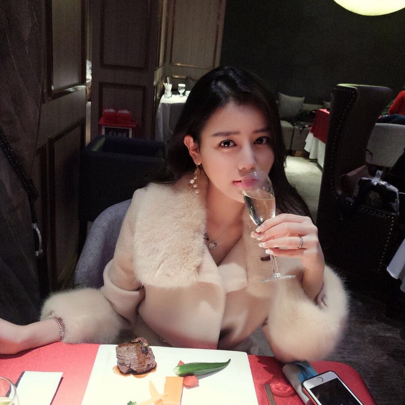 空谷幽兰的第一张照片--佛山相亲服务中心