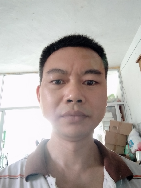 平凡一生的第一张照片--佛山相亲服务中心