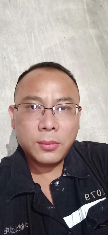 知足常乐的第一张照片--佛山相亲服务中心