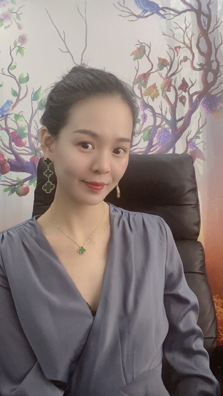 潇潇的第一张照片--佛山相亲服务中心