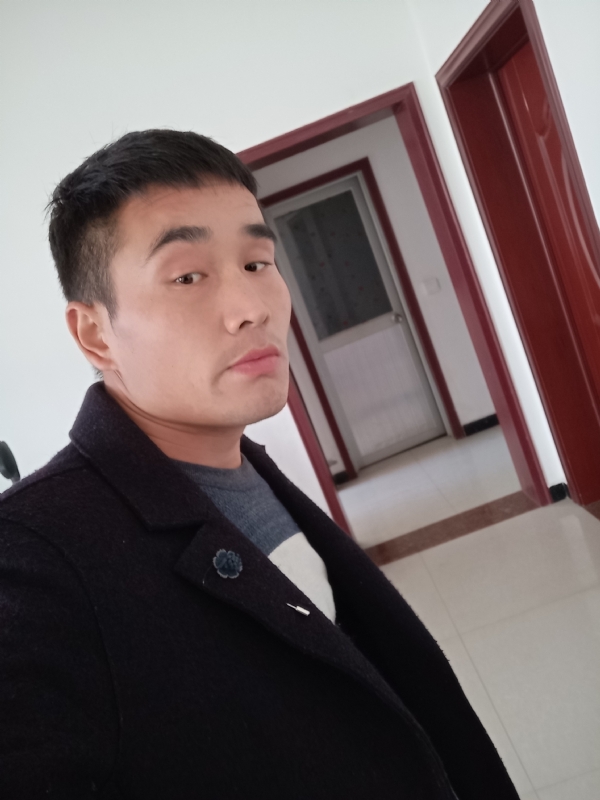 醒醒吧兄弟的第一张照片--佛山相亲服务中心