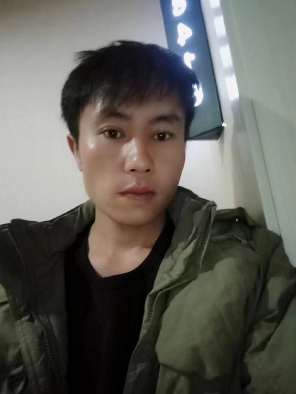 槑头槑脑的第一张照片--佛山相亲服务中心