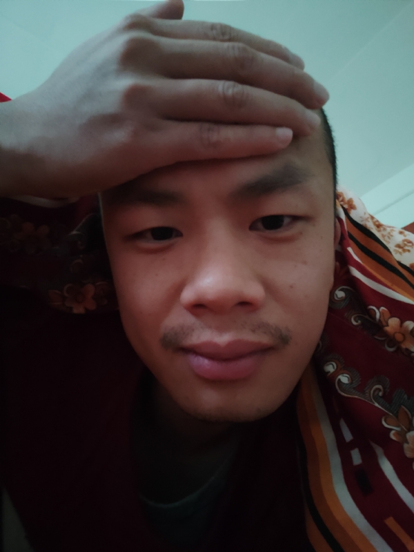 开心鬼在哪呢的第一张照片--佛山相亲服务中心