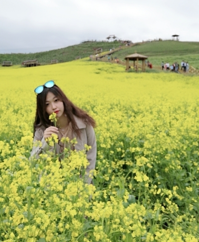 小桃花的第二张照片--佛山相亲服务中心